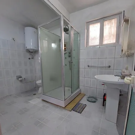 D Friendship Apartment Shkoder Exterior photo